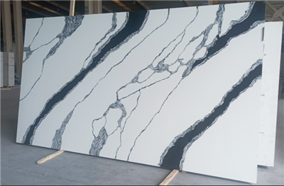 Quartz chat noir et blanc Calacatta